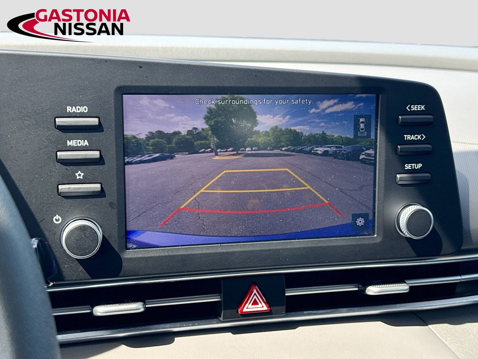 Used 2023 Hyundai Elantra SEL FWD image 17