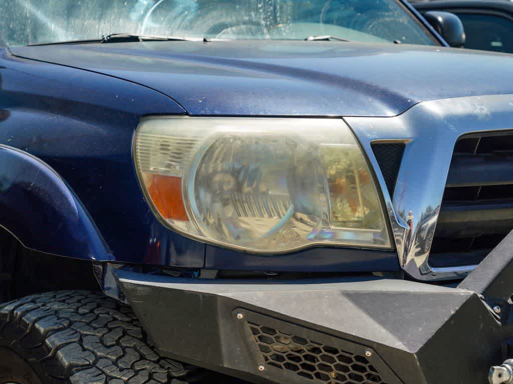 Used 2008 Toyota Tacoma PreRunner w/ SR5 Pkg #2 RWD image 4