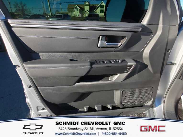 Used 2025 Toyota Tundra Platinum w/ TRD Off-Road Package image 11