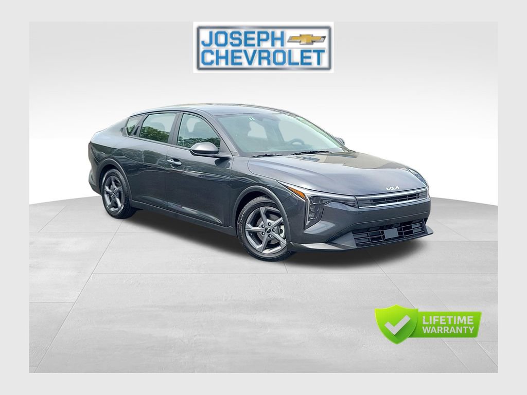 Used 2025 Kia K4 FWD video 1