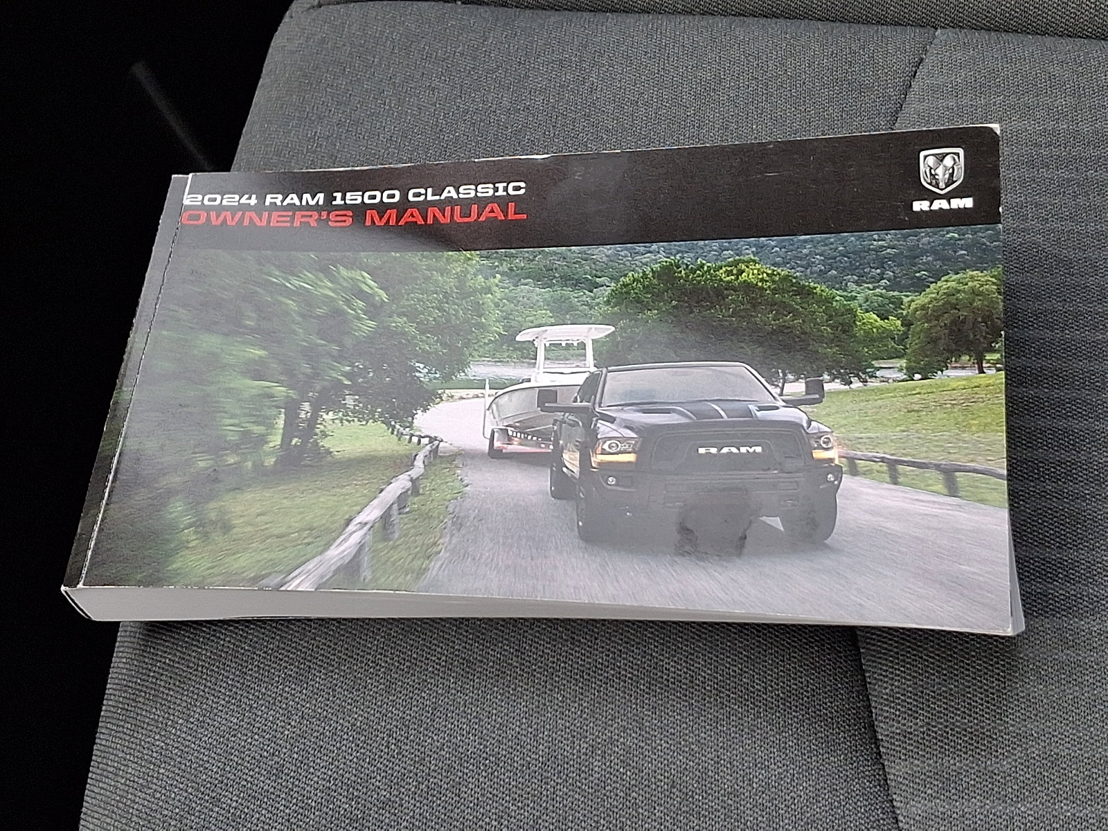 Used 2024 RAM 1500 Classic SLT image 25