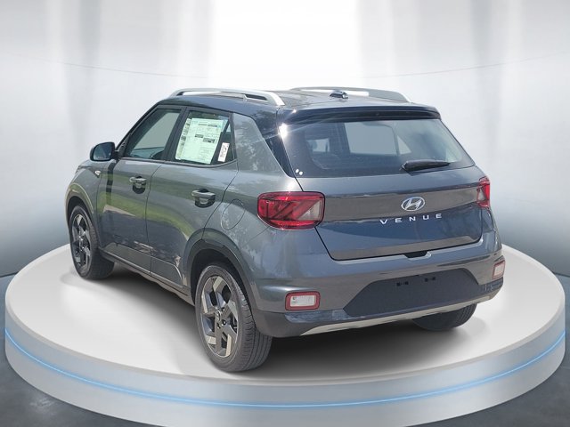 New 2026 Hyundai Venue SEL FWD image 3