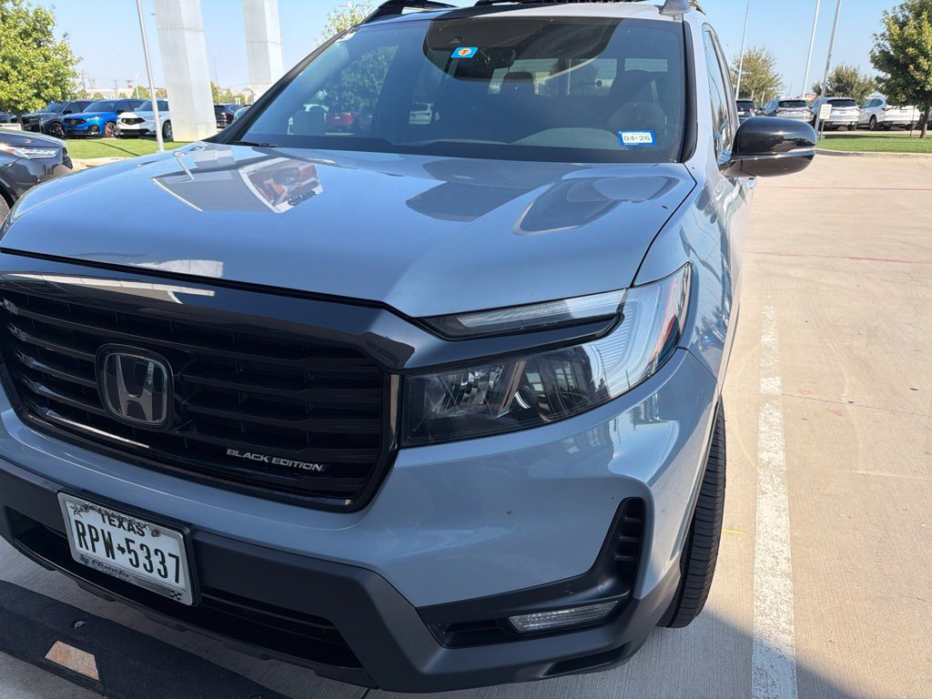 Used 2022 Honda Ridgeline Black Edition image 2