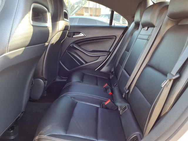 Used 2016 Mercedes-Benz CLA 250 image 23