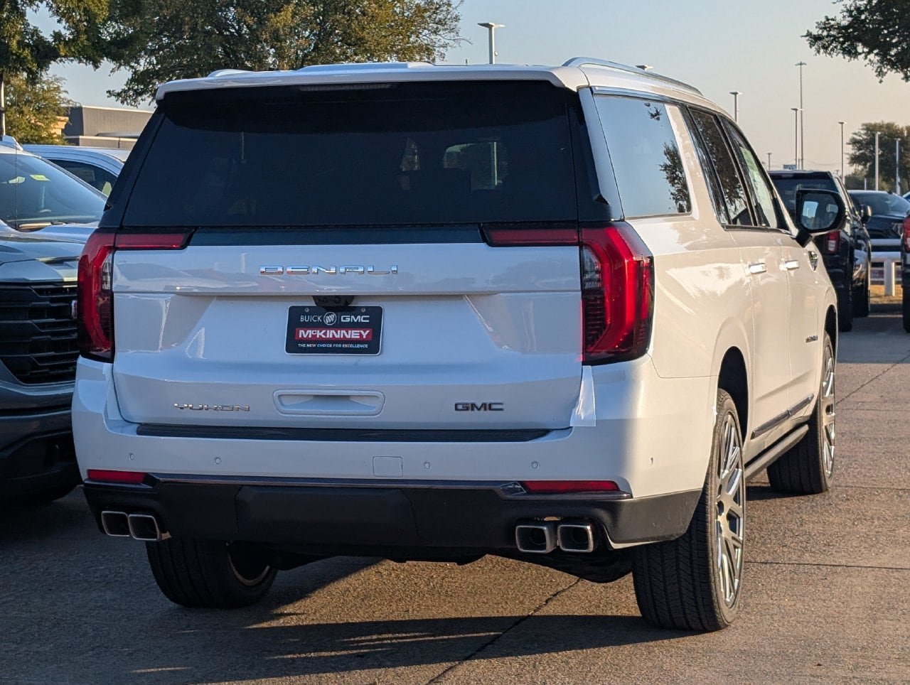 New 2027 GMC Yukon XL Denali Ultimate AWD/4WD image 4