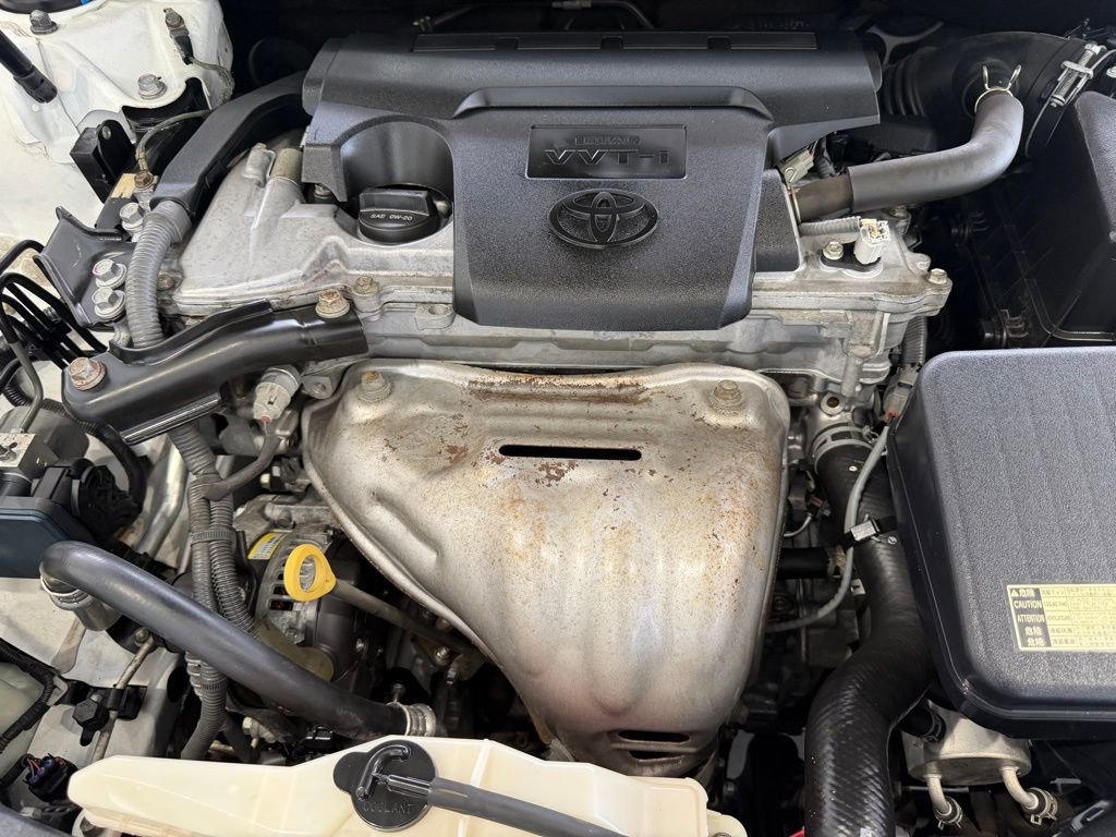 Used 2014 Toyota Camry SE FWD image 33