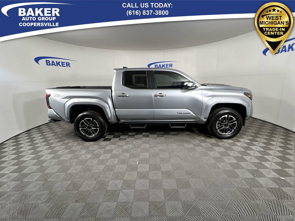 Used 2024 Toyota Tacoma TRD Sport image 10