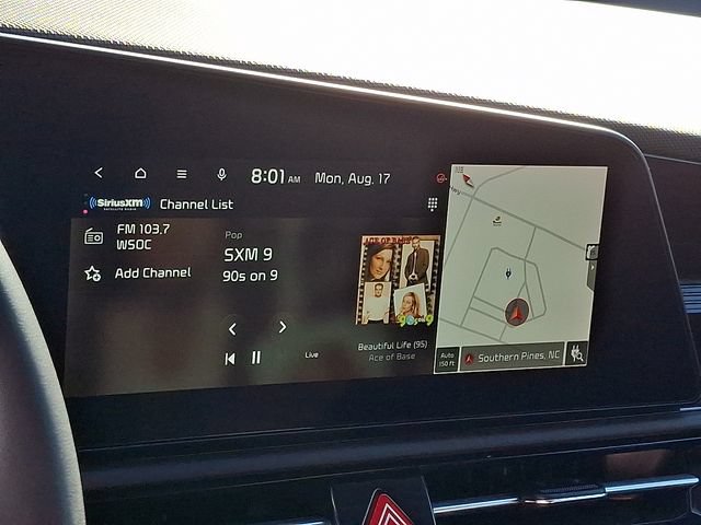 Certified 2024 Kia Niro Wind FWD image 18