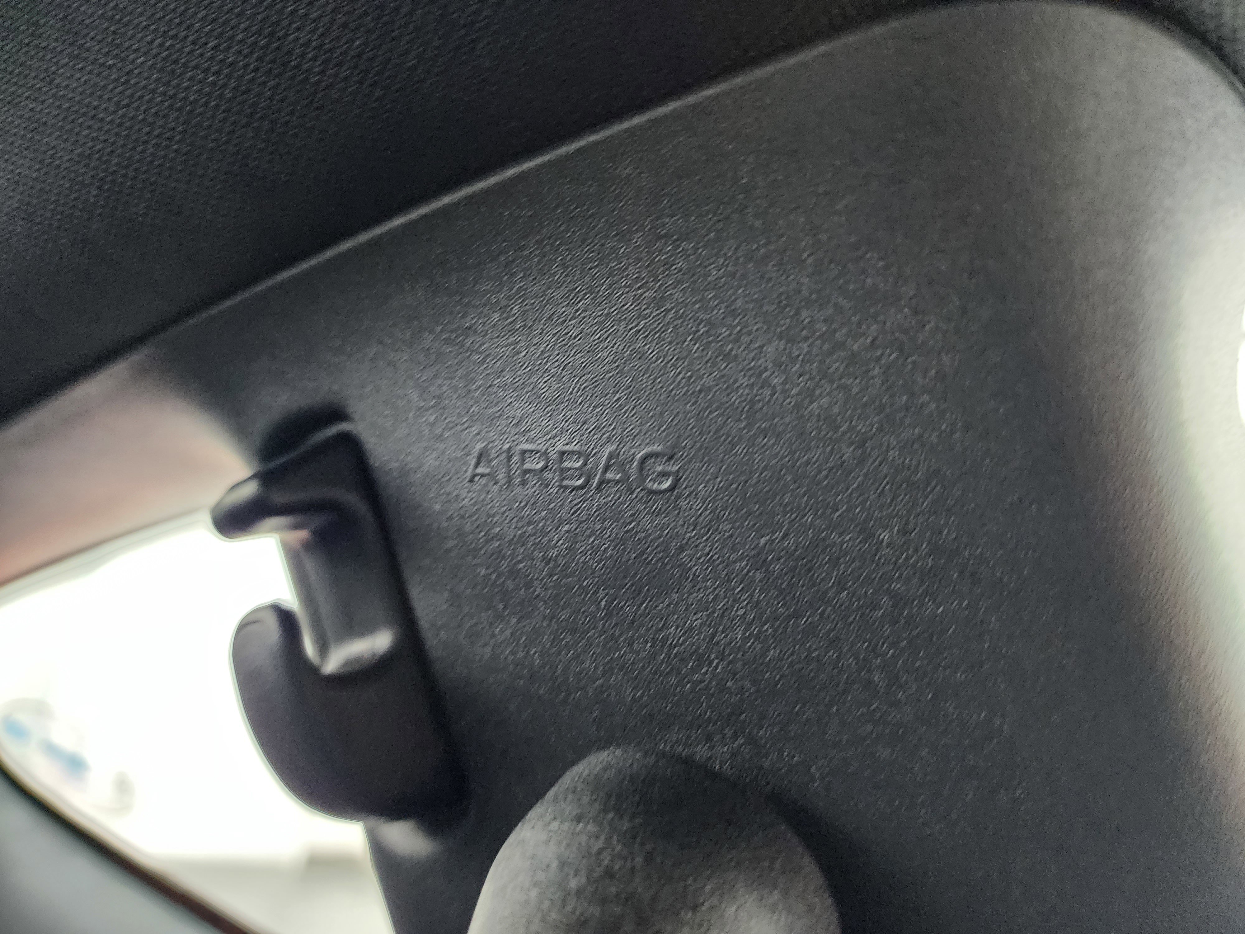 Used 2022 Ford Mustang Shelby GT500 w/ Technology Package image 37