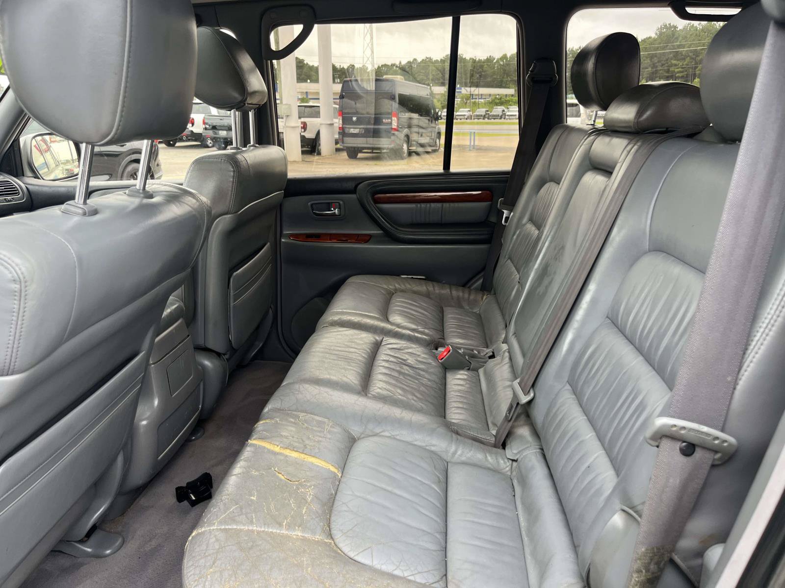 Used 2002 Lexus LX 470 4WD image 11