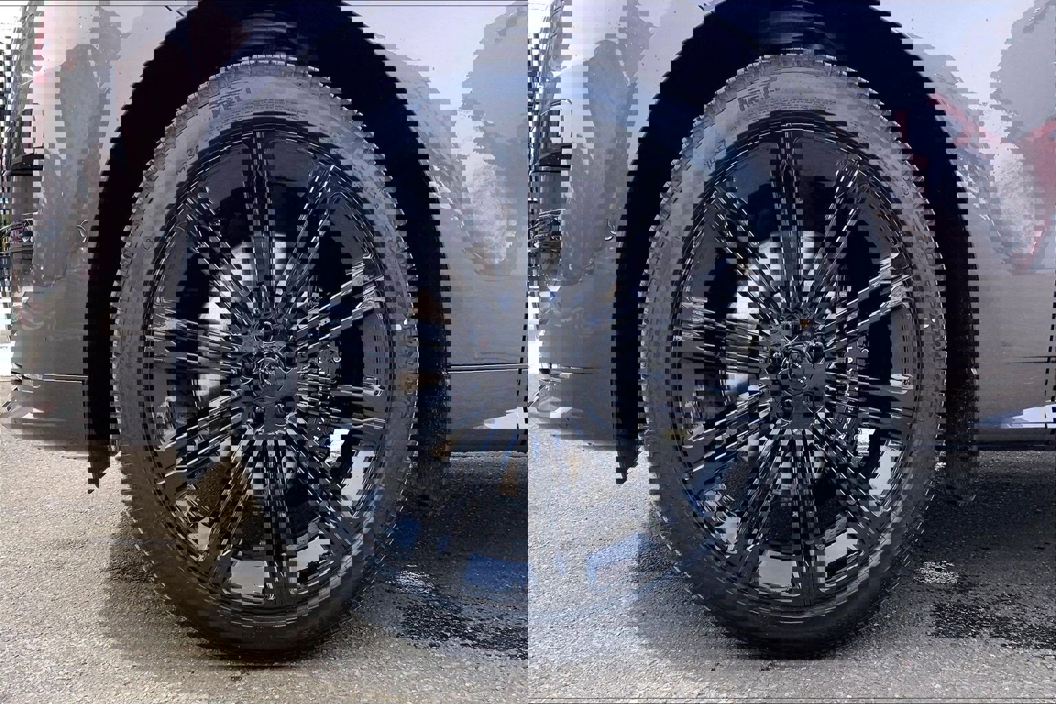 New 2026 Land Rover Range Rover Sport Dynamic SE image 11