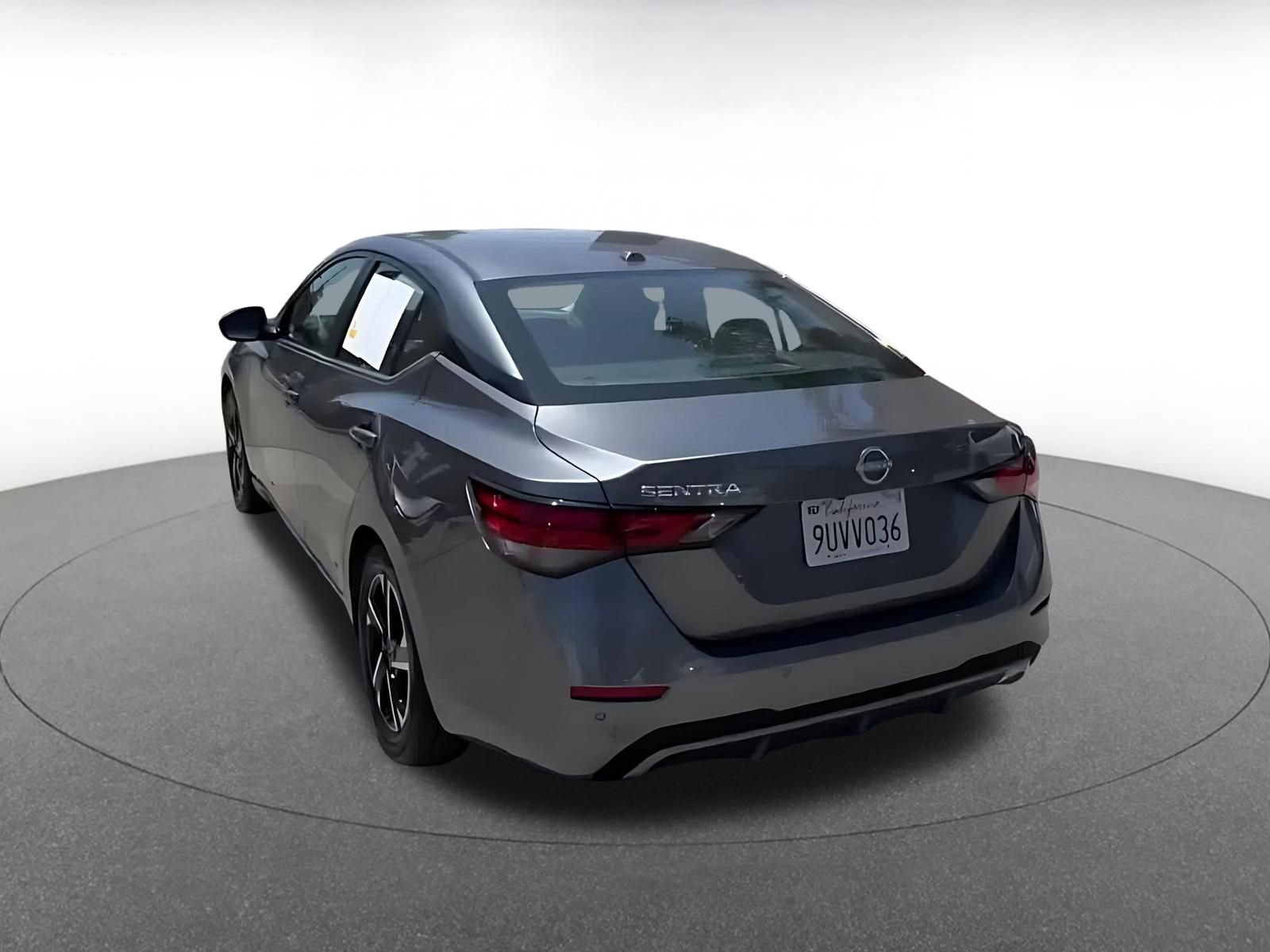 Used 2025 Nissan Sentra SV FWD image 12