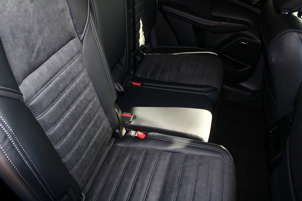 New 2026 Mitsubishi Outlander SE image 7