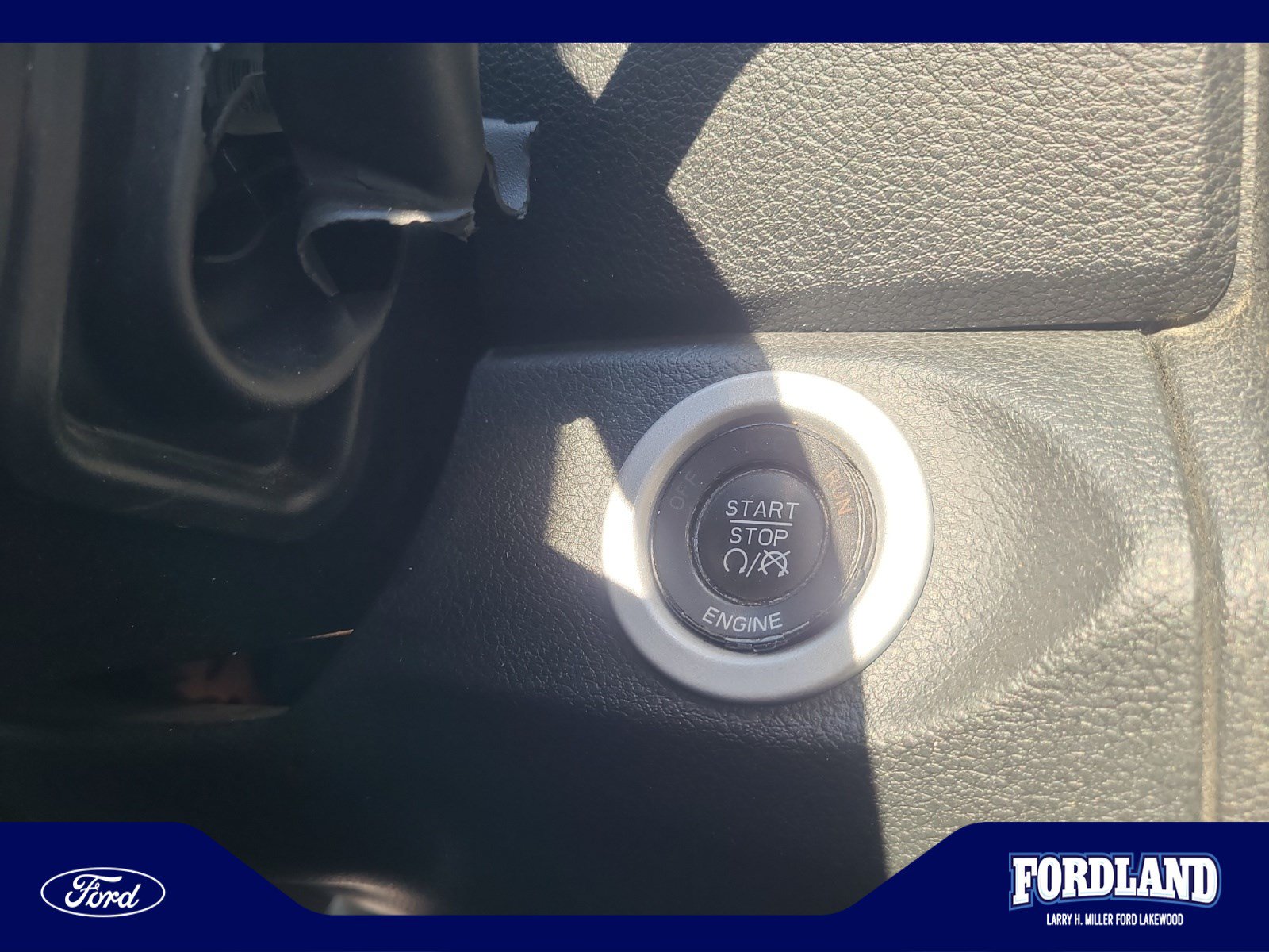 Used 2014 RAM 2500 Limited AWD/4WD image 30