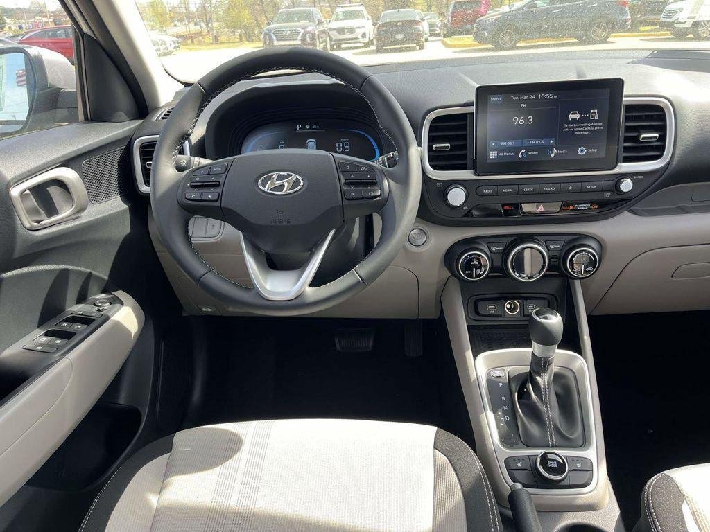 New 2026 Hyundai Venue SEL FWD image 33