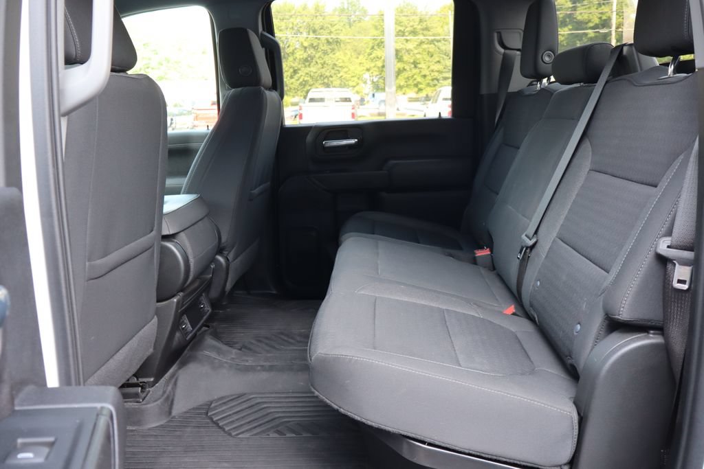 Used 2023 Chevrolet Silverado 3500 LT AWD/4WD image 14
