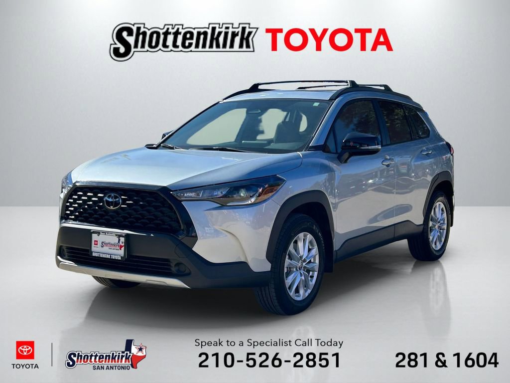 New 2025 Toyota Corolla Cross LE w/ Moonroof Package FWD image 1