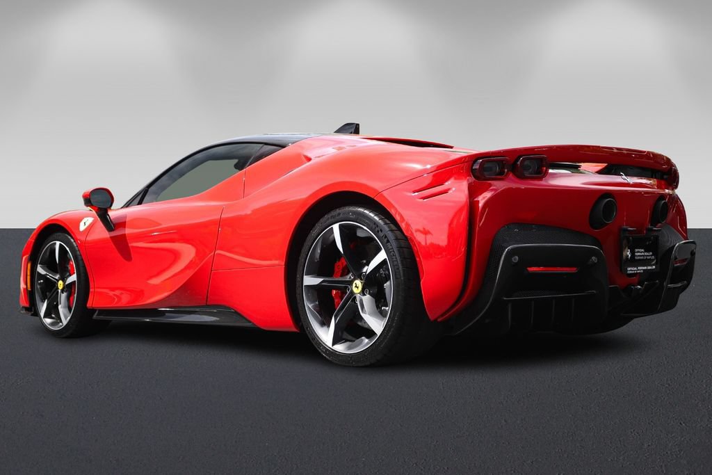 Used 2021 Ferrari SF90 Stradale AWD/4WD image 5