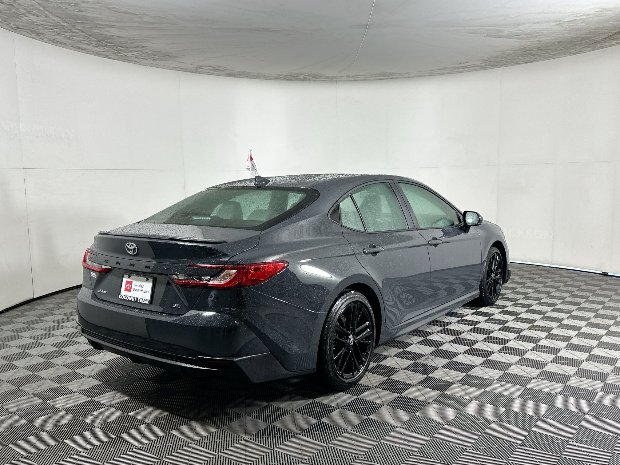 Certified 2026 Toyota Camry SE FWD image 3