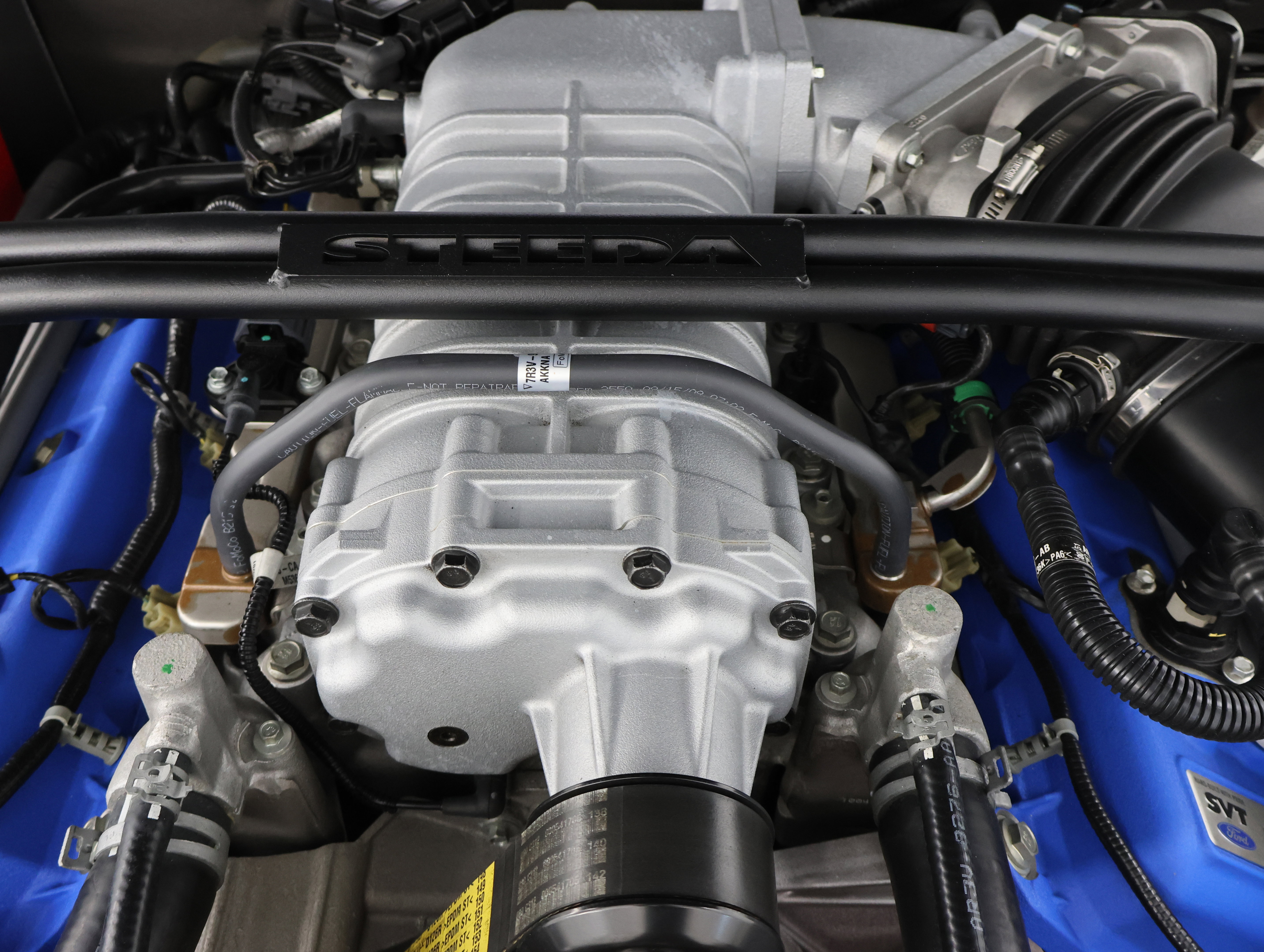 Used 2011 Ford Mustang Shelby GT500 w/ SVT Performance Pkg RWD image 19