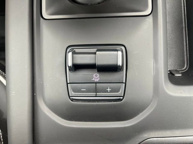 Used 2024 GMC Sierra 1500 AT4X image 14