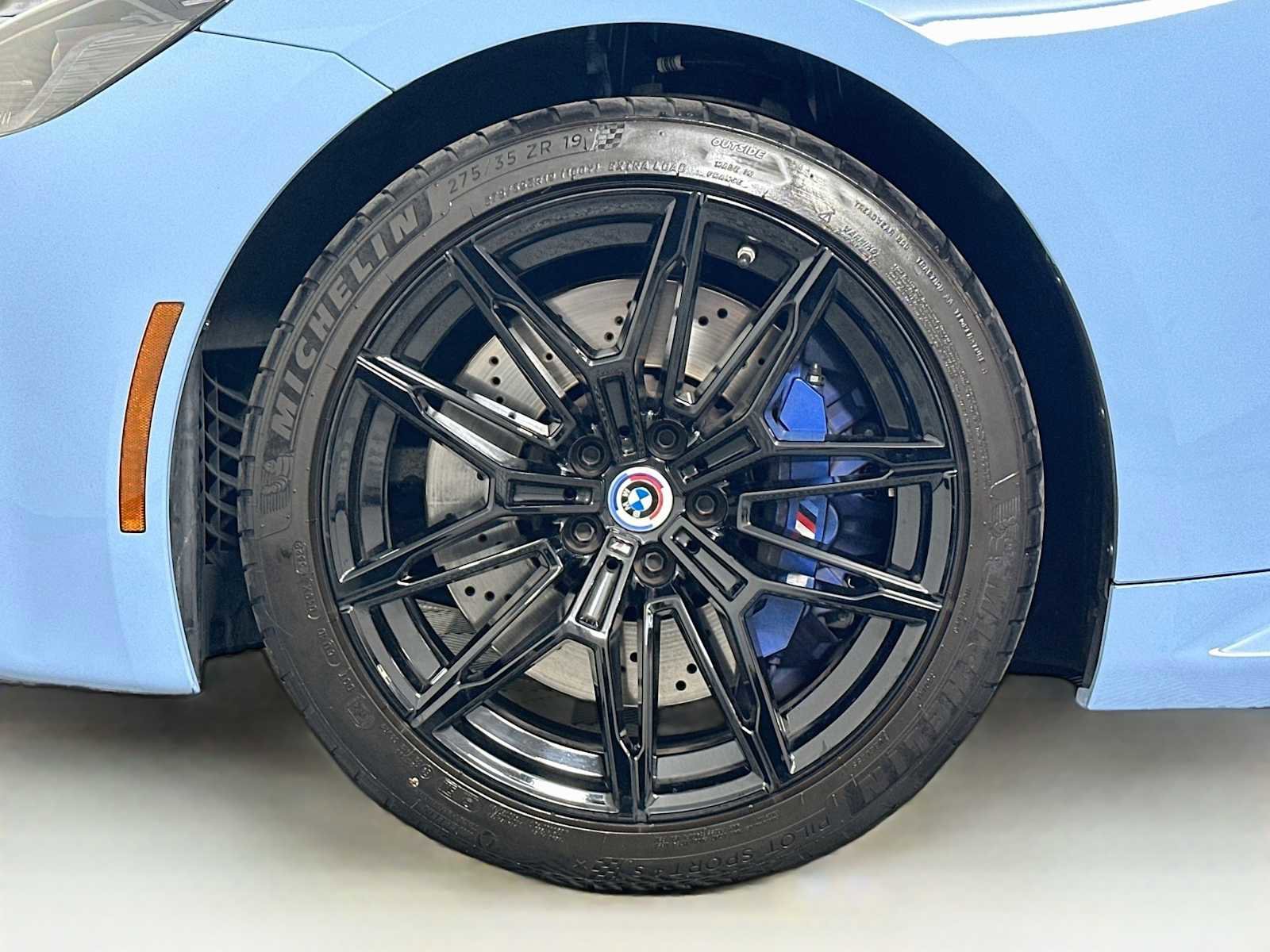 Used 2023 BMW M2 w/ Lighting Package RWD image 29