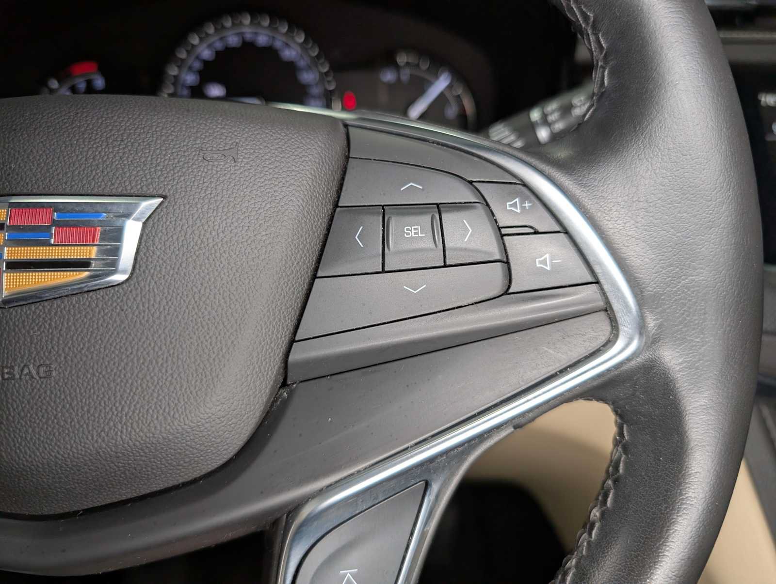 Used 2019 Cadillac XT5 Luxury AWD/4WD image 35