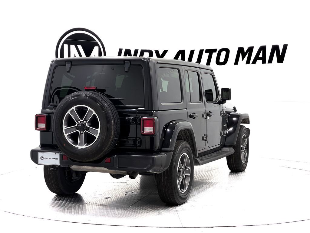 Used 2023 Jeep Wrangler Sahara w/ Cold Weather Group image 4