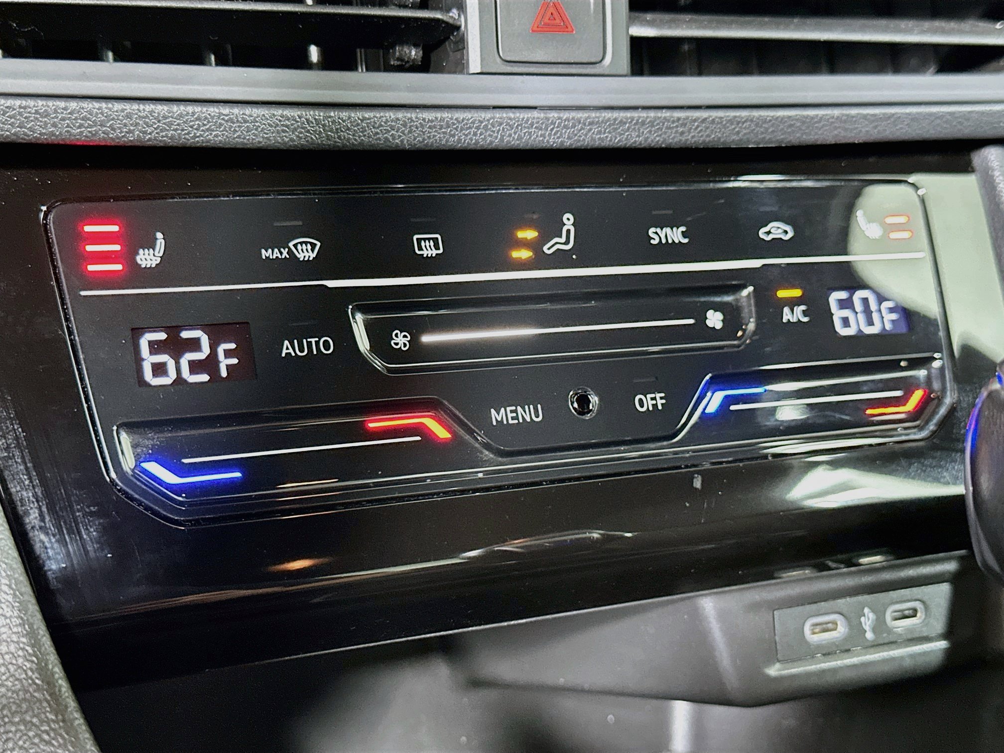 Used 2025 Volkswagen Jetta Sport FWD image 23