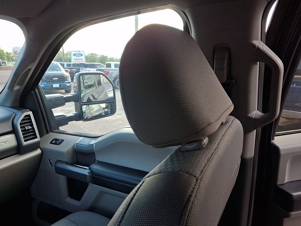 Used 2022 Ford F250 XLT w/ XLT Premium Package AWD/4WD image 17