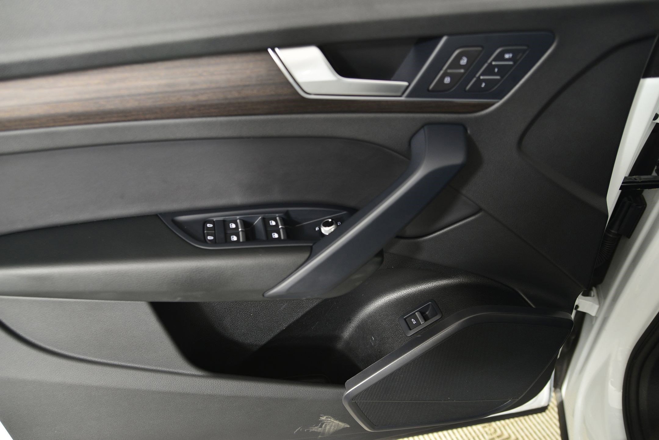 Certified 2023 Audi Q5 2.0T Premium w/ Convenience Package image 29