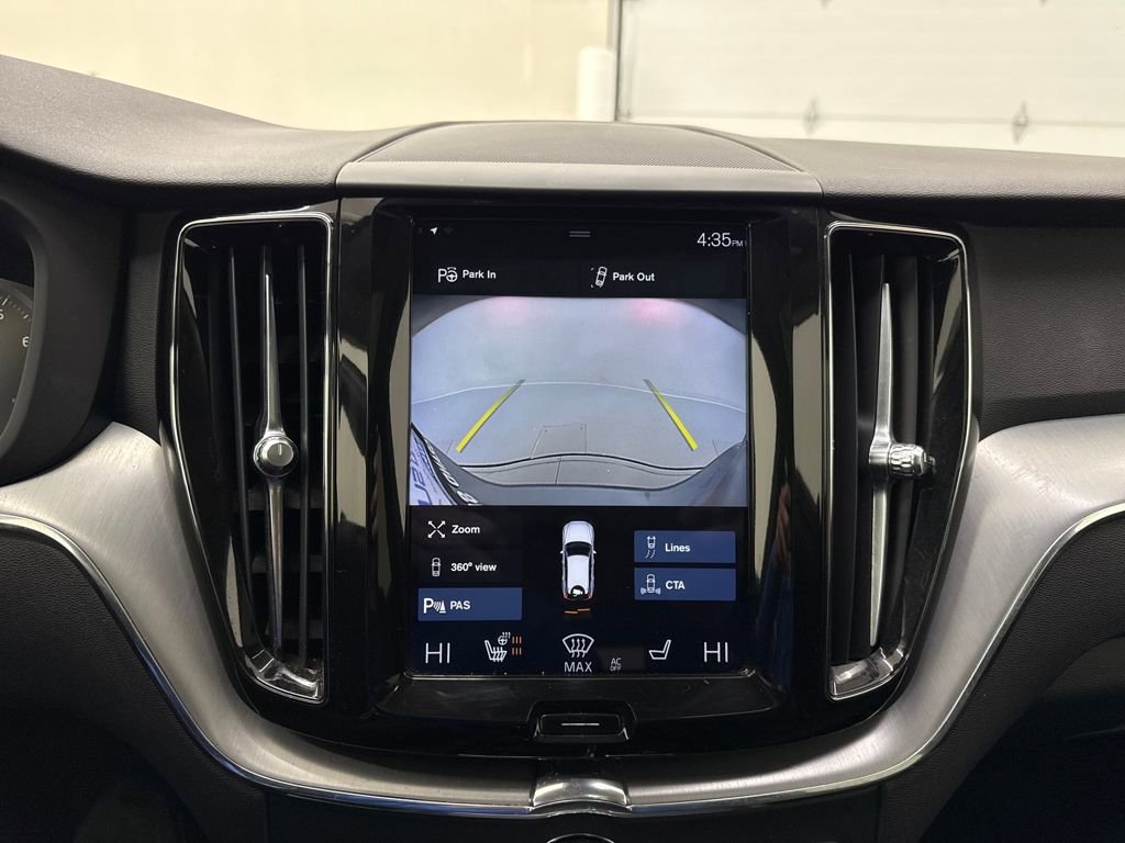 Used 2018 Volvo XC60 T6 Momentum w/ Advanced Package image 18