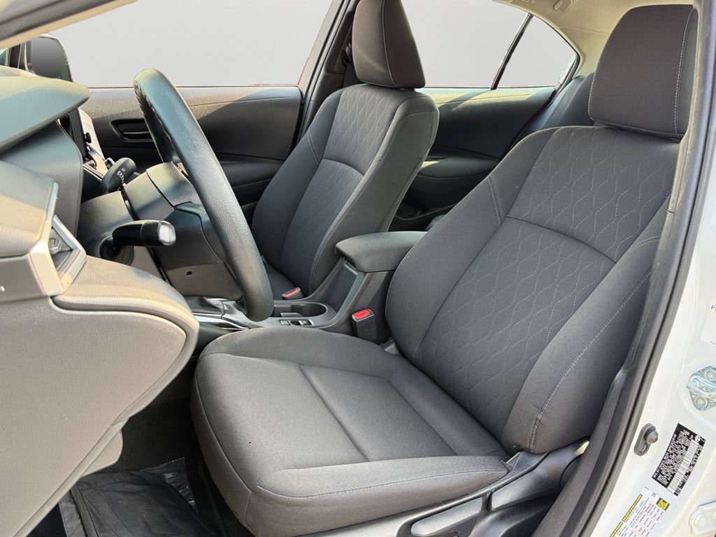 Used 2023 Toyota Corolla LE FWD image 18