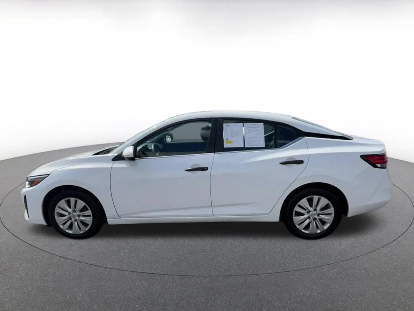 Used 2025 Nissan Sentra S FWD image 8