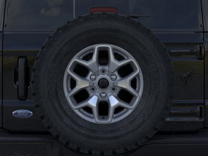 New 2025 Ford Bronco Badlands image 24