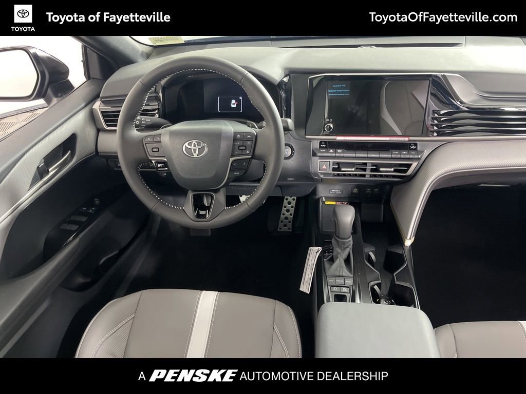 Used 2026 Toyota Camry SE FWD image 5