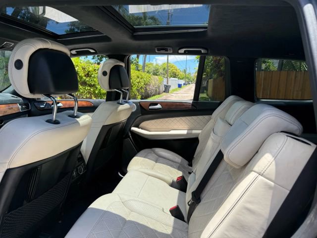 Used 2017 Mercedes-Benz GLS 550 4MATIC image 14
