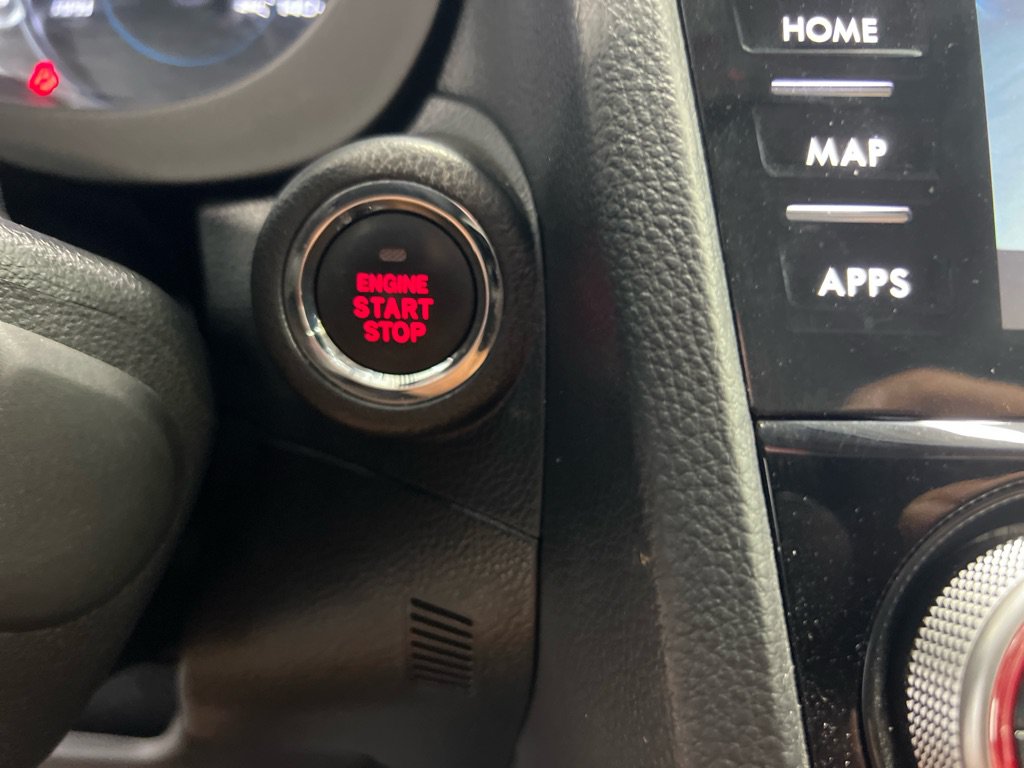 Used 2018 Subaru Forester 2.5i Touring AWD/4WD image 32