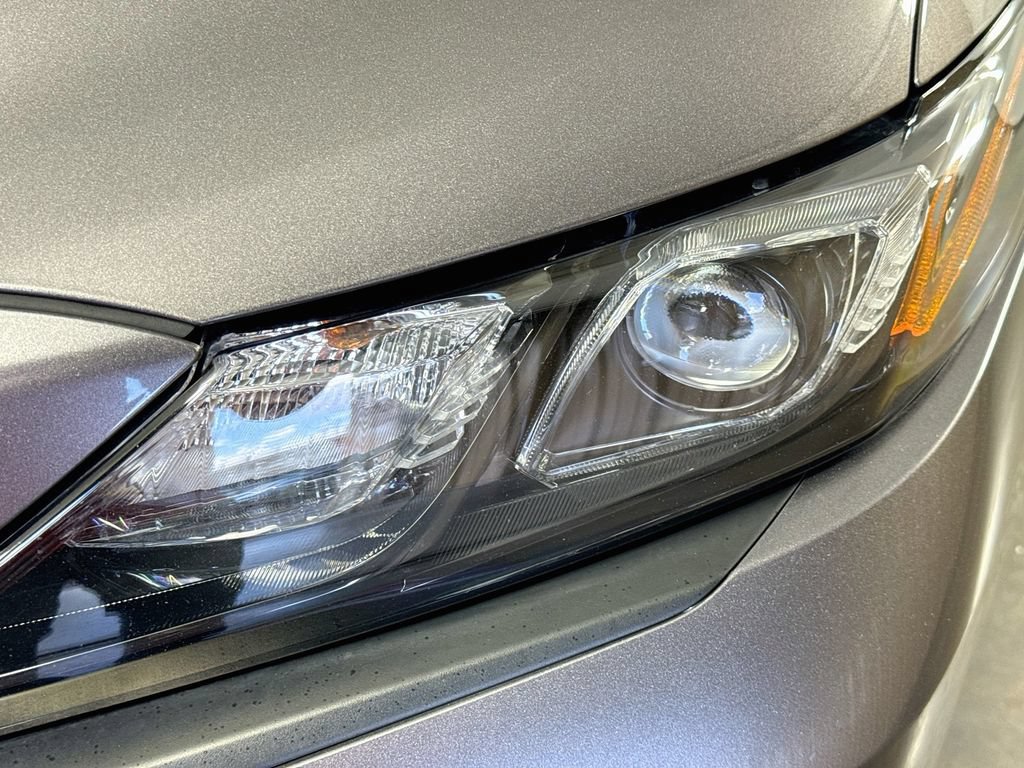 Used 2022 Toyota Camry SE FWD image 35