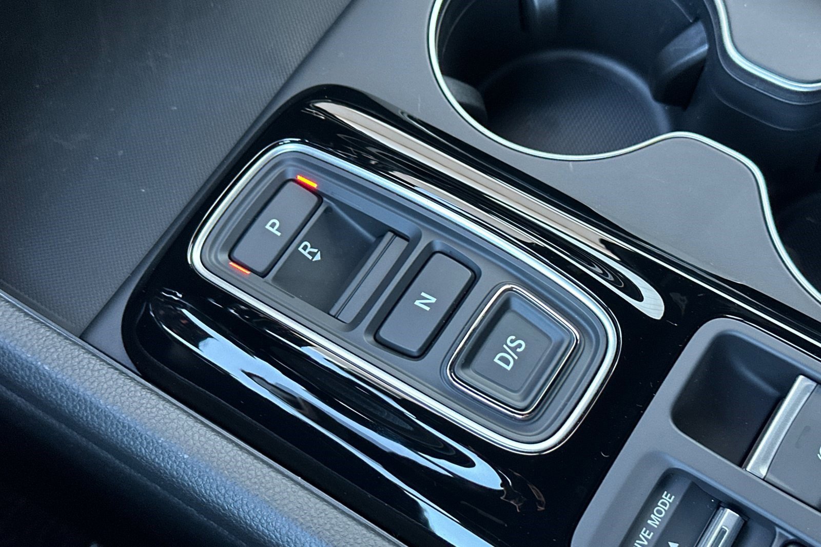 New 2026 Honda Pilot Sport image 23