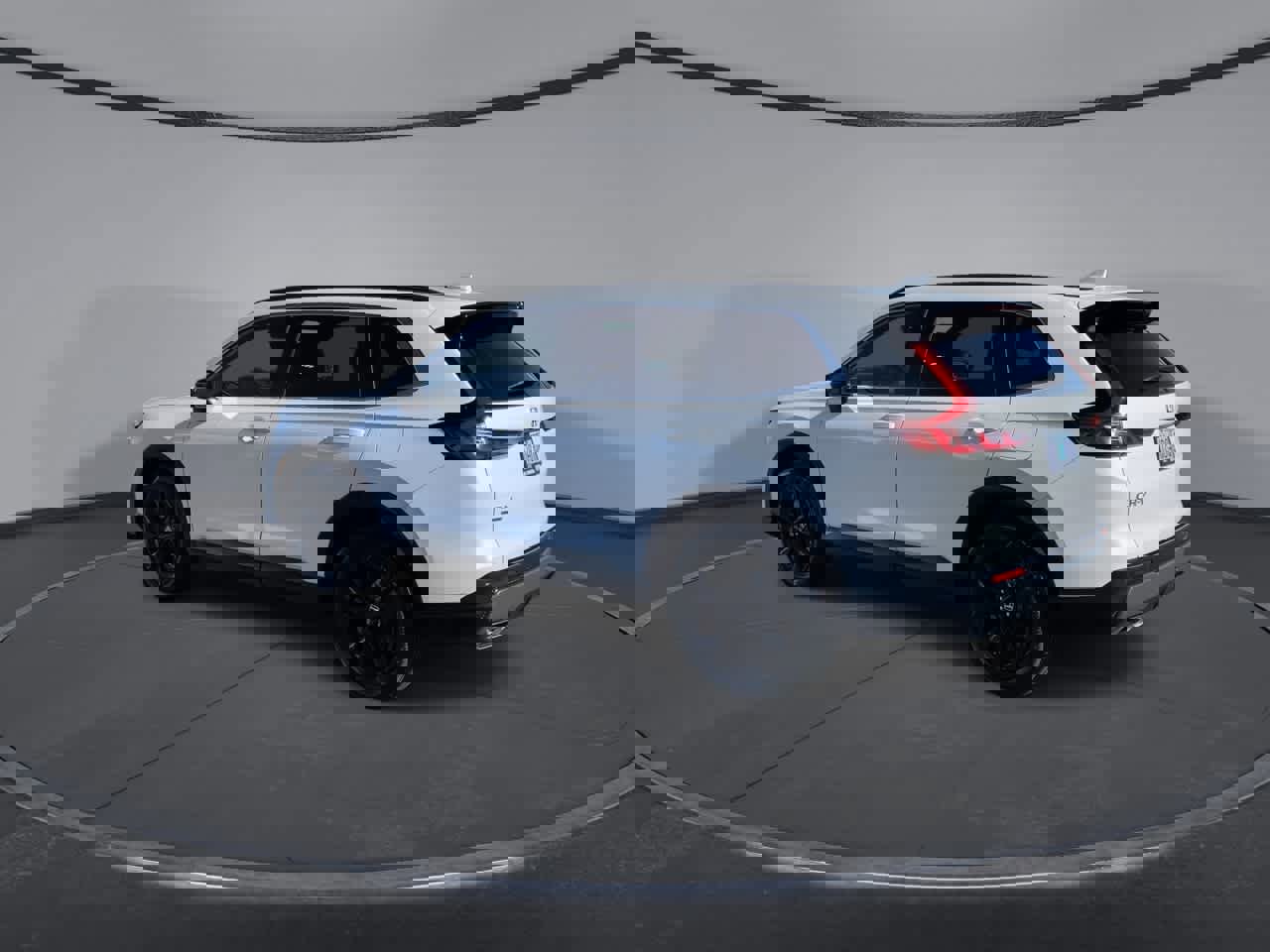 Used 2023 Honda CR-V Sport Touring image 6