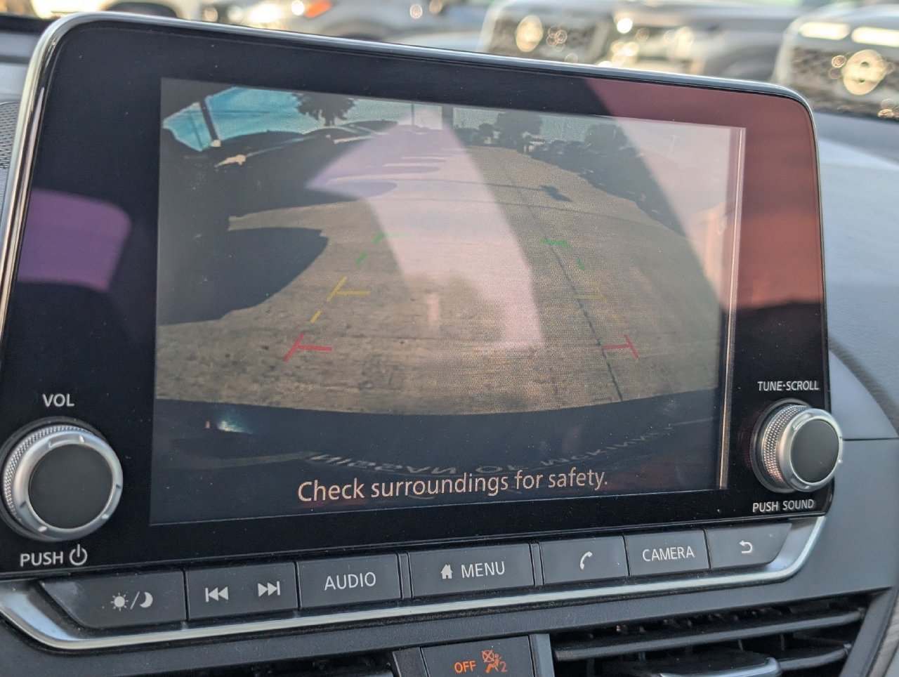 Used 2025 Nissan Altima 2.5 SV FWD image 13