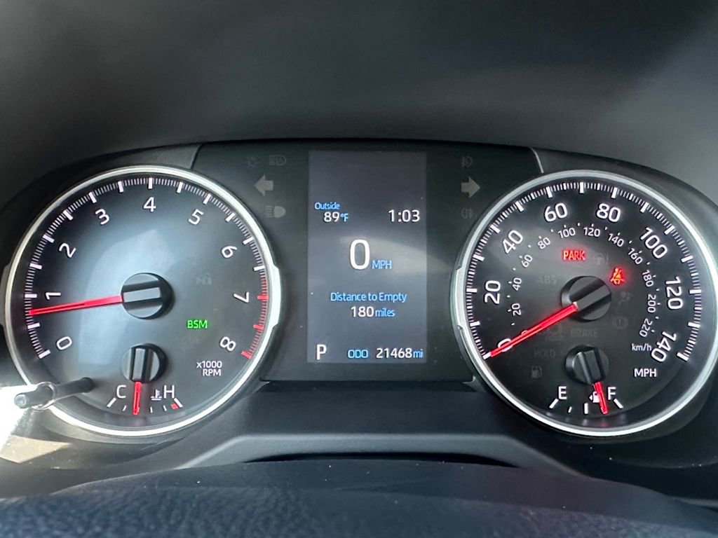 Used 2022 Toyota RAV4 XLE w/ Convenience Package AWD/4WD image 19