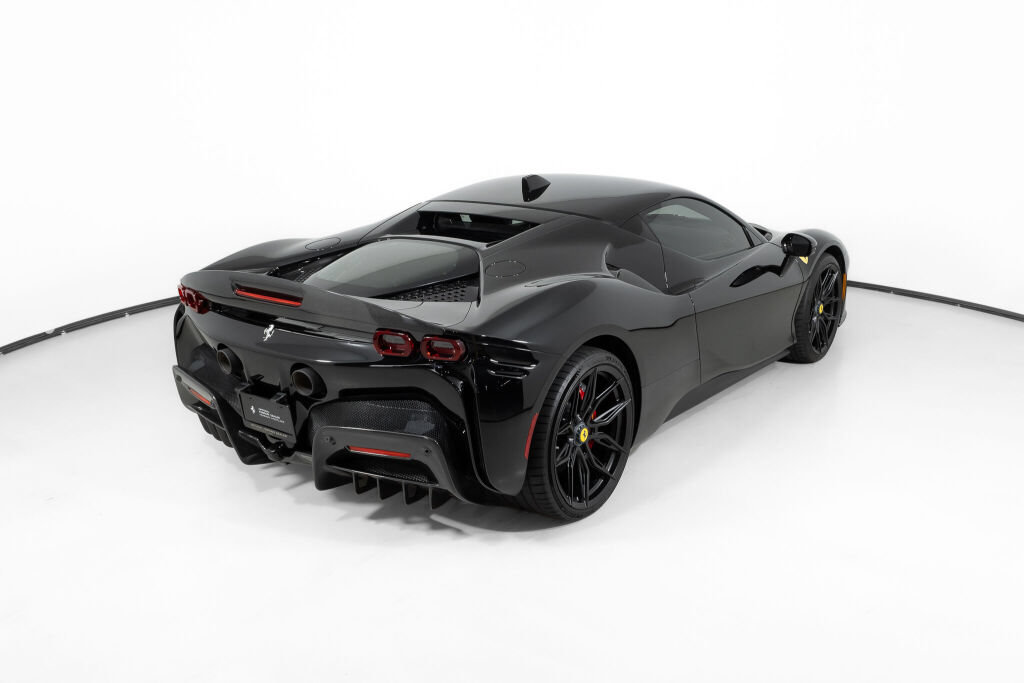 Used 2023 Ferrari SF90 Stradale AWD/4WD image 19
