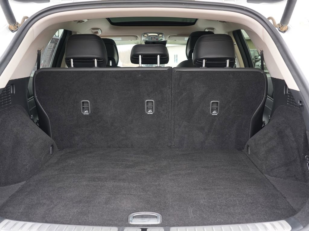 Used 2024 Genesis GV70 2.5T w/ Advanced Package image 27