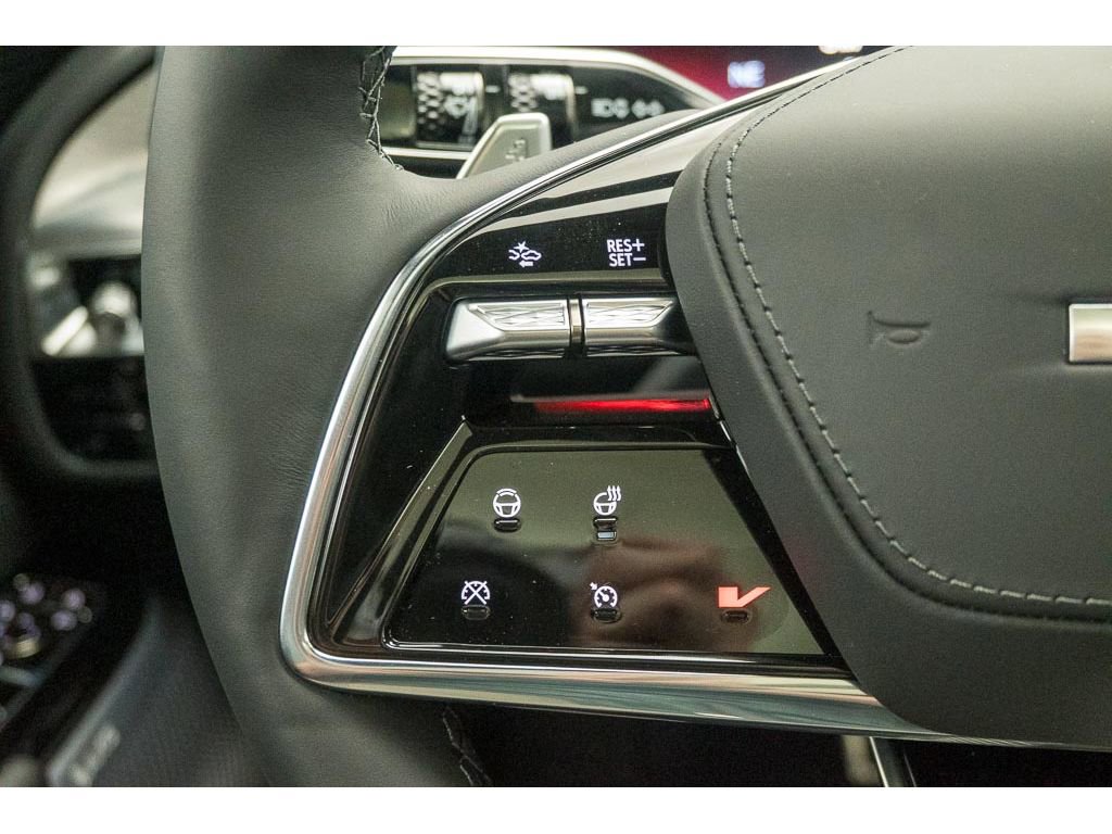 New 2026 Cadillac Lyriq V w/ Exterior Carbon Fiber Package image 25