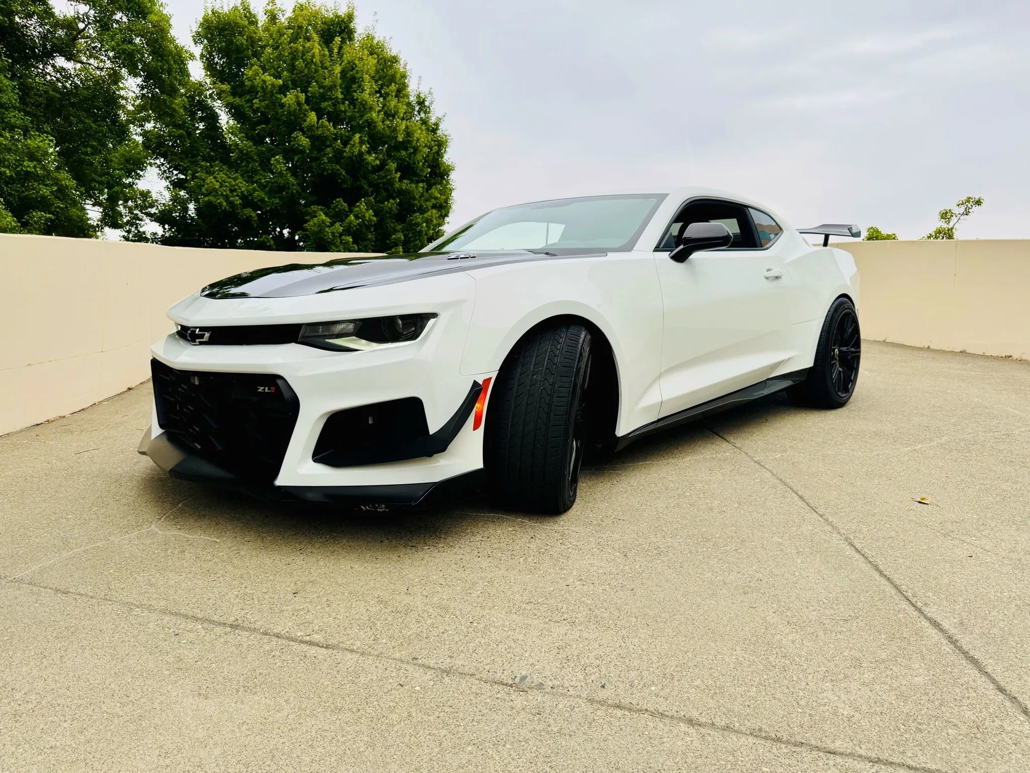 Used 2018 Chevrolet Camaro ZL1 image 34