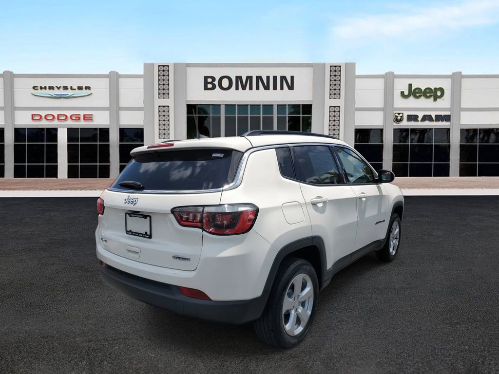 Used 2019 Jeep Compass Latitude image 3