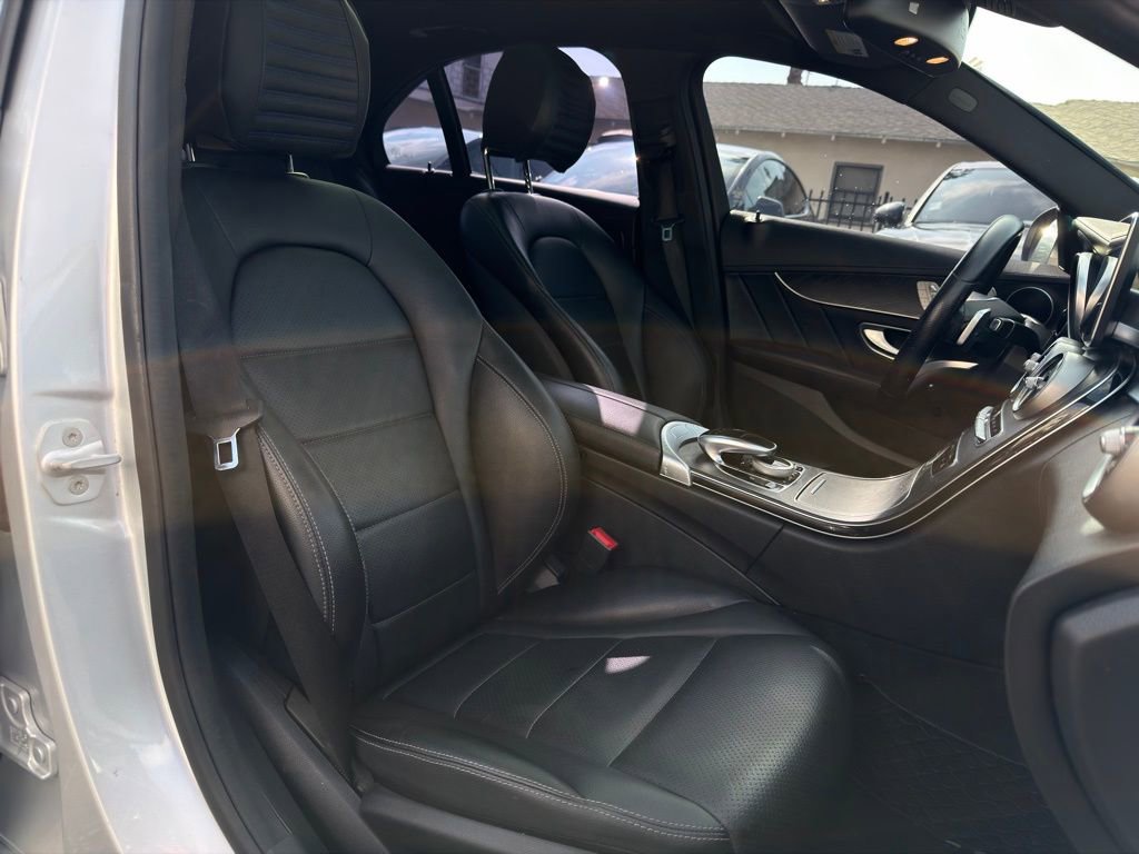 Used 2016 Mercedes-Benz C 300 Sedan w/ Multimedia Package image 27