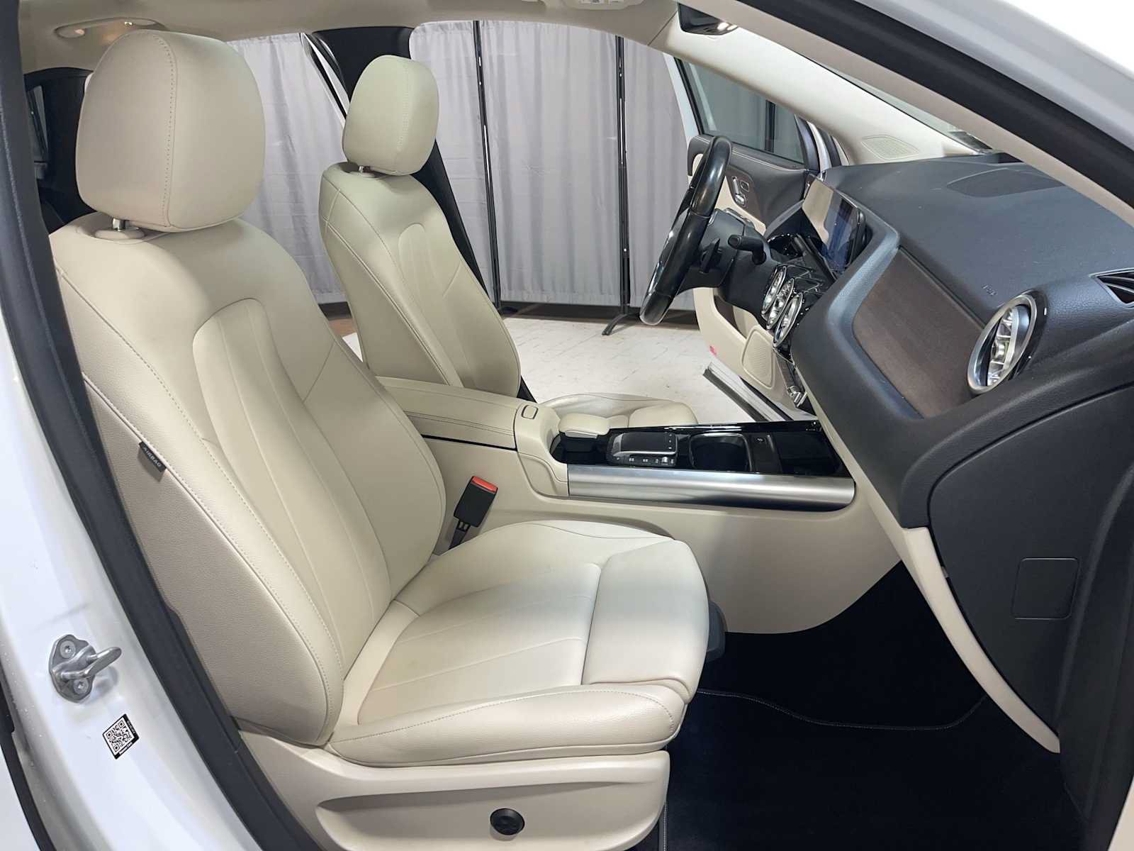 Used 2021 Mercedes-Benz GLA 250 4MATIC image 14